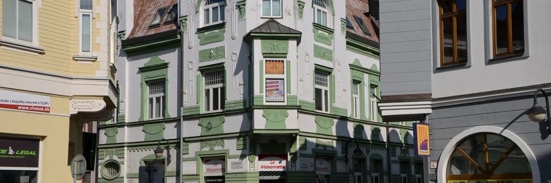 Nhà của Stefan Kucharek (House of Stefan Kucharek)